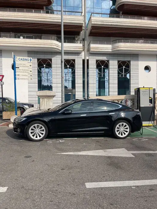 Tesla Model S